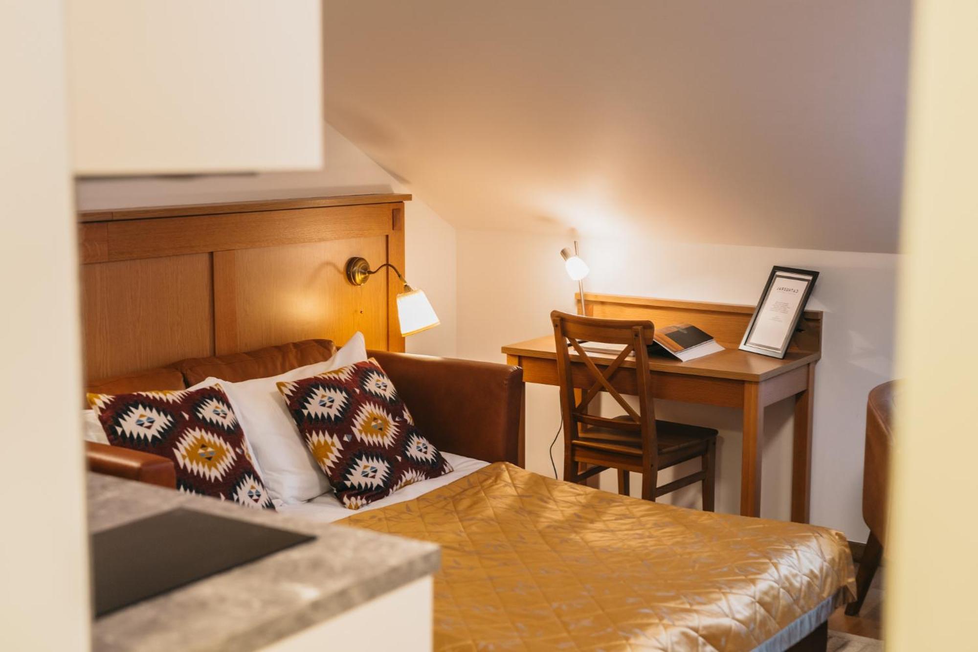 Cathedral Old Town Suites Vilnius Luaran gambar